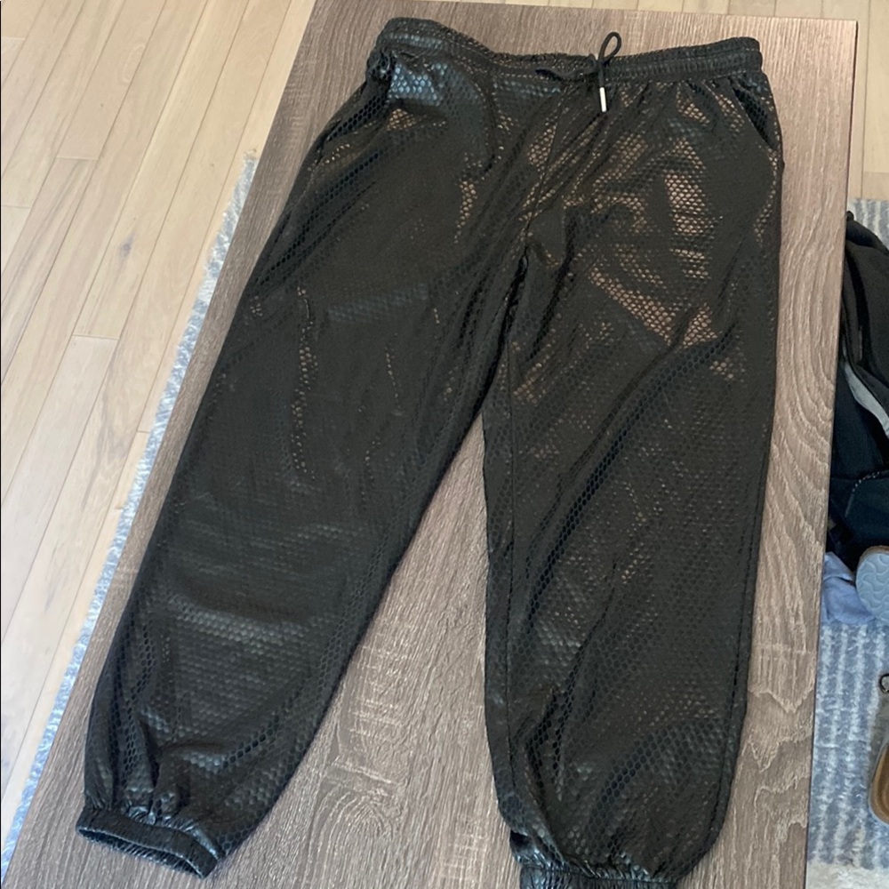 Black Snake Scales Men's Pants